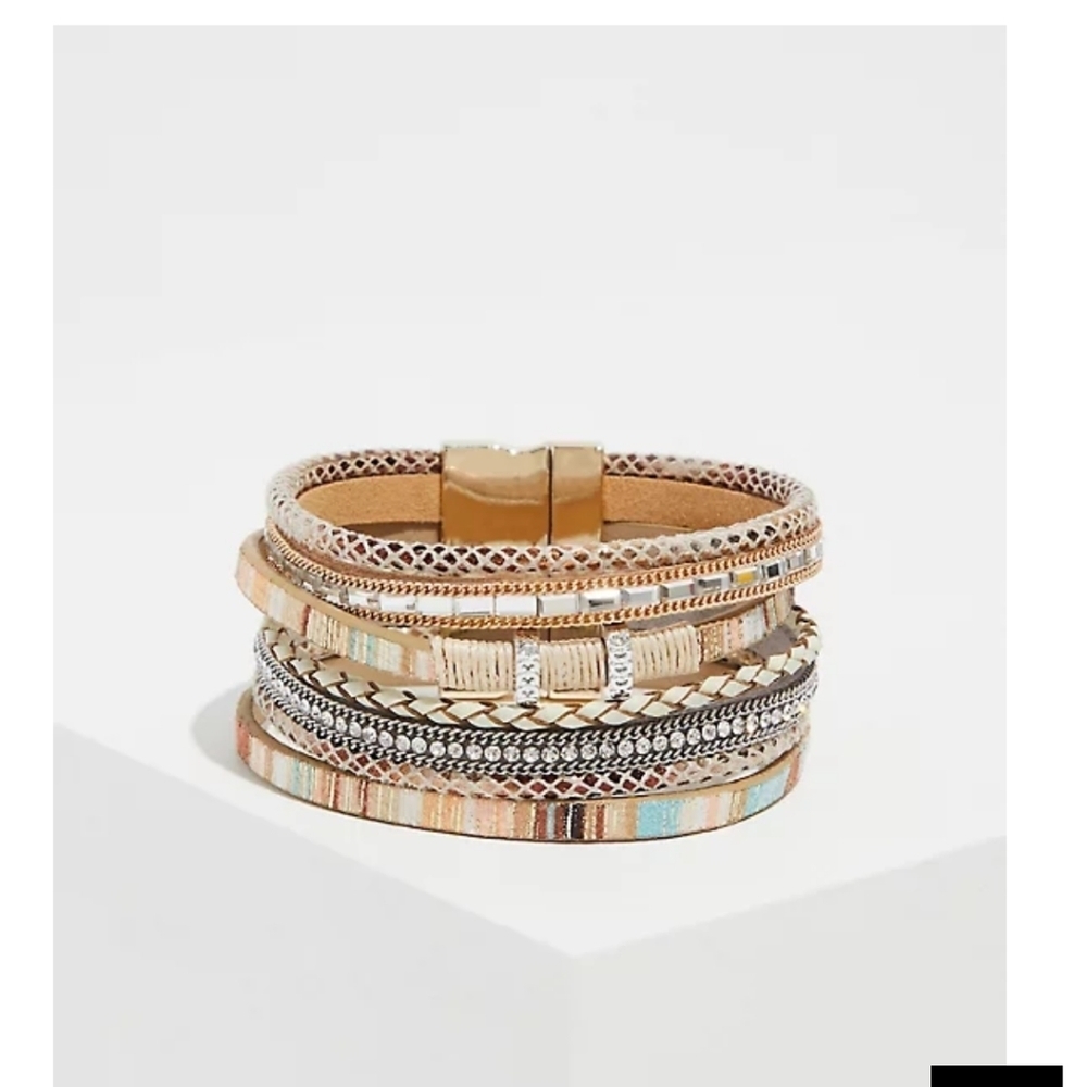 🆕MULTI STRIPE FAUX LEATHER MAGNETIC BRACELET
